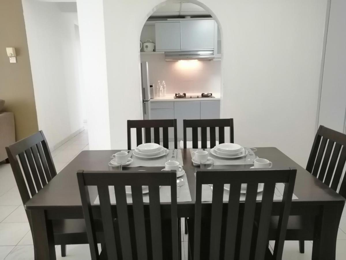 Noble Villa Apartment Джордж Таун Екстериор снимка