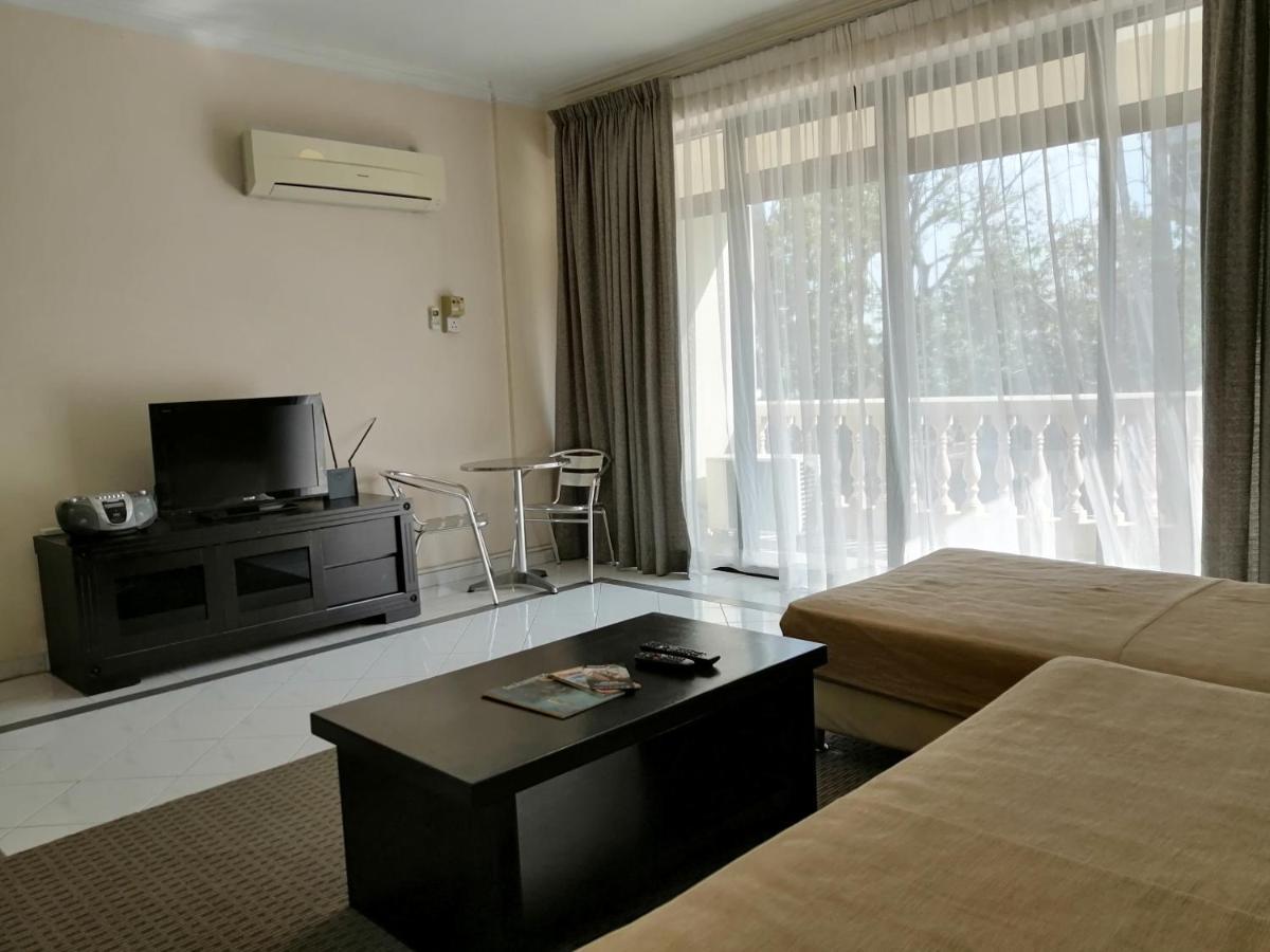 Noble Villa Apartment Джордж Таун Екстериор снимка