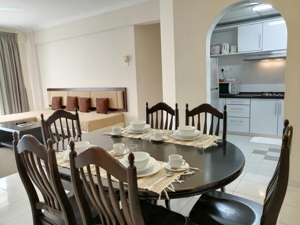 Noble Villa Apartment Джордж Таун Екстериор снимка